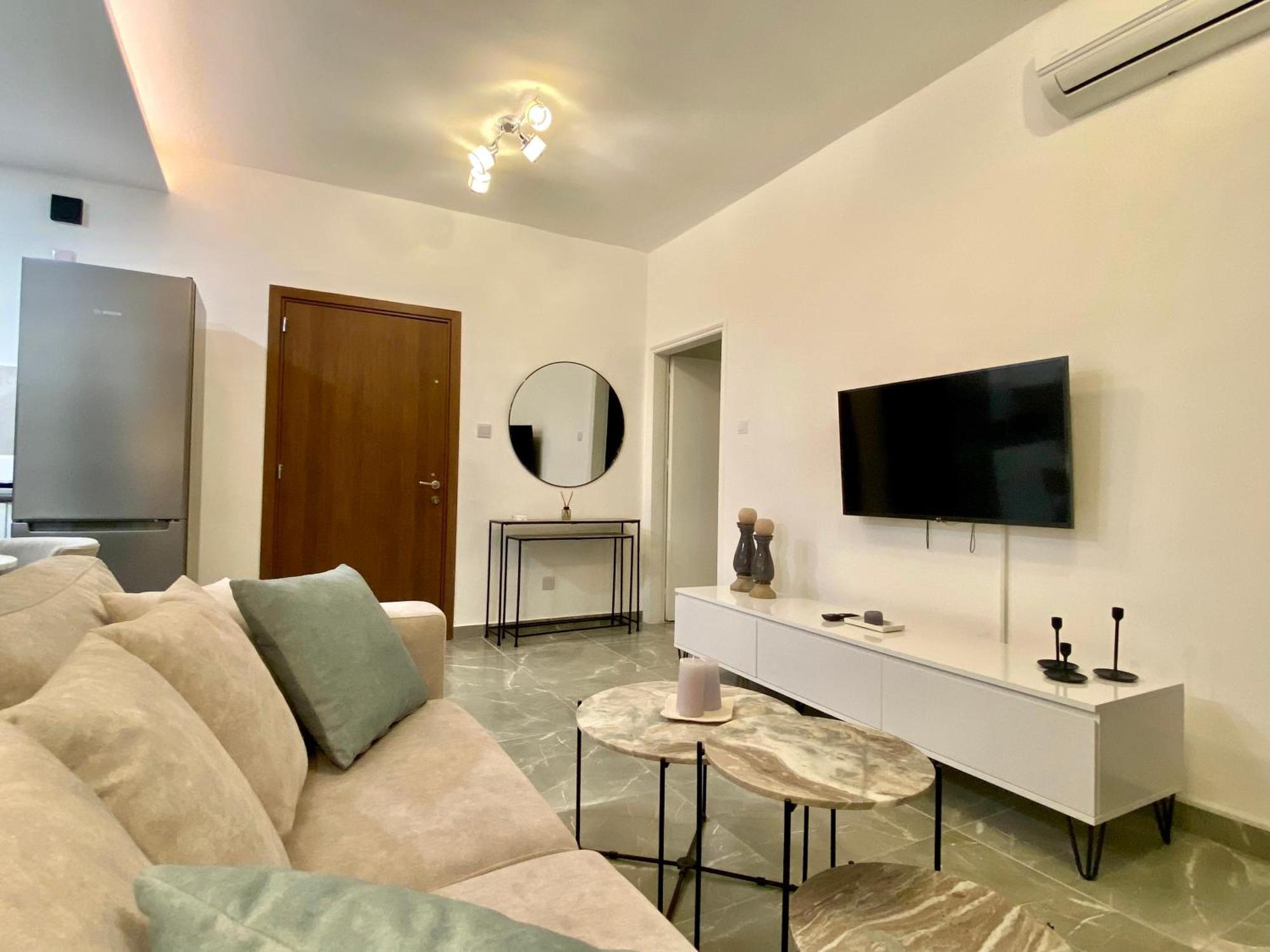 White Arches Apt #2 By Trulycyprus Limassol Luaran gambar